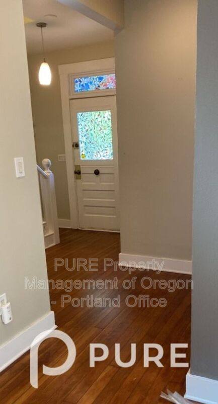 Apartment for rent at 22 S Meade St, Portland, OR 97201