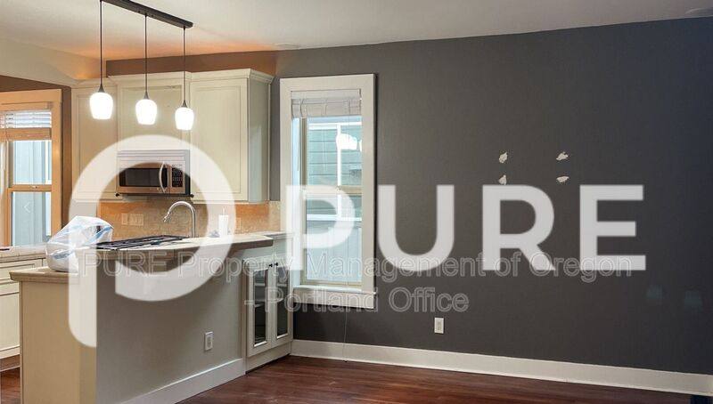 Apartment for rent at 22 S Meade St, Portland, OR 97201