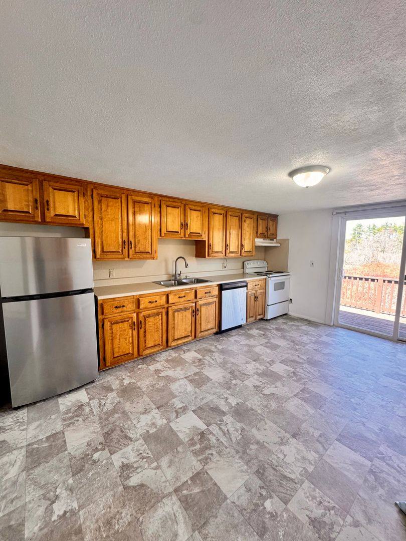 Apartment for rent at 7 Rocky Hill Rd, Rochester, NH 03867
