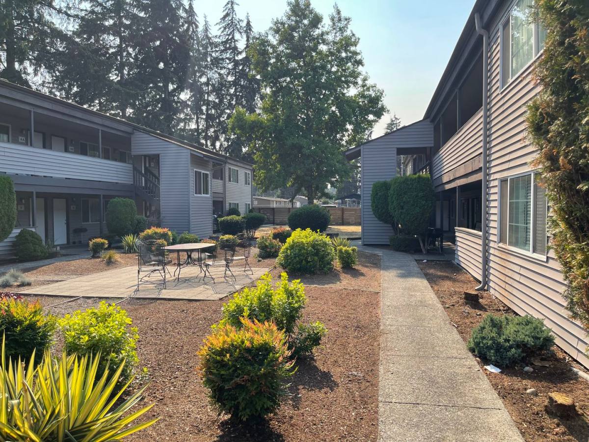 Apartment for rent at 14117 C St S, Tacoma, WA 98444