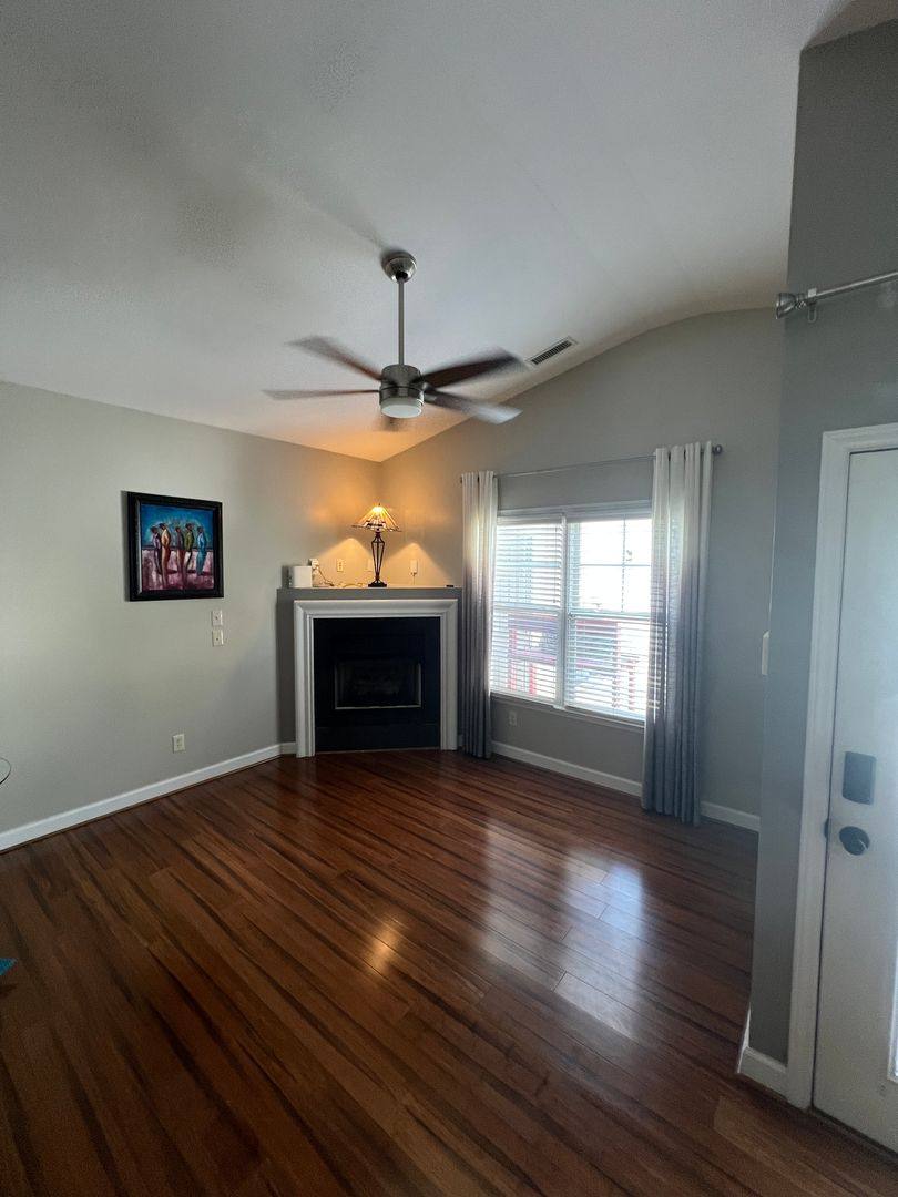 Townhouse for rent at 50307 Governors Dr, Chapel Hill, NC 27517