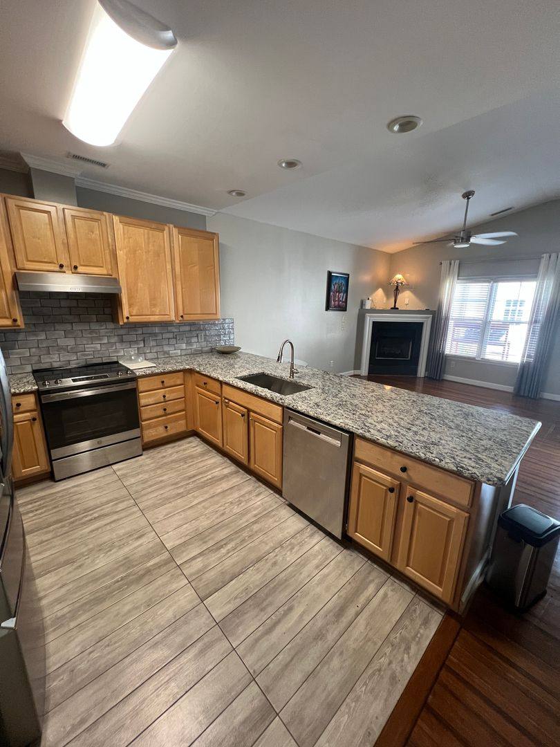 Townhouse for rent at 50307 Governors Dr, Chapel Hill, NC 27517