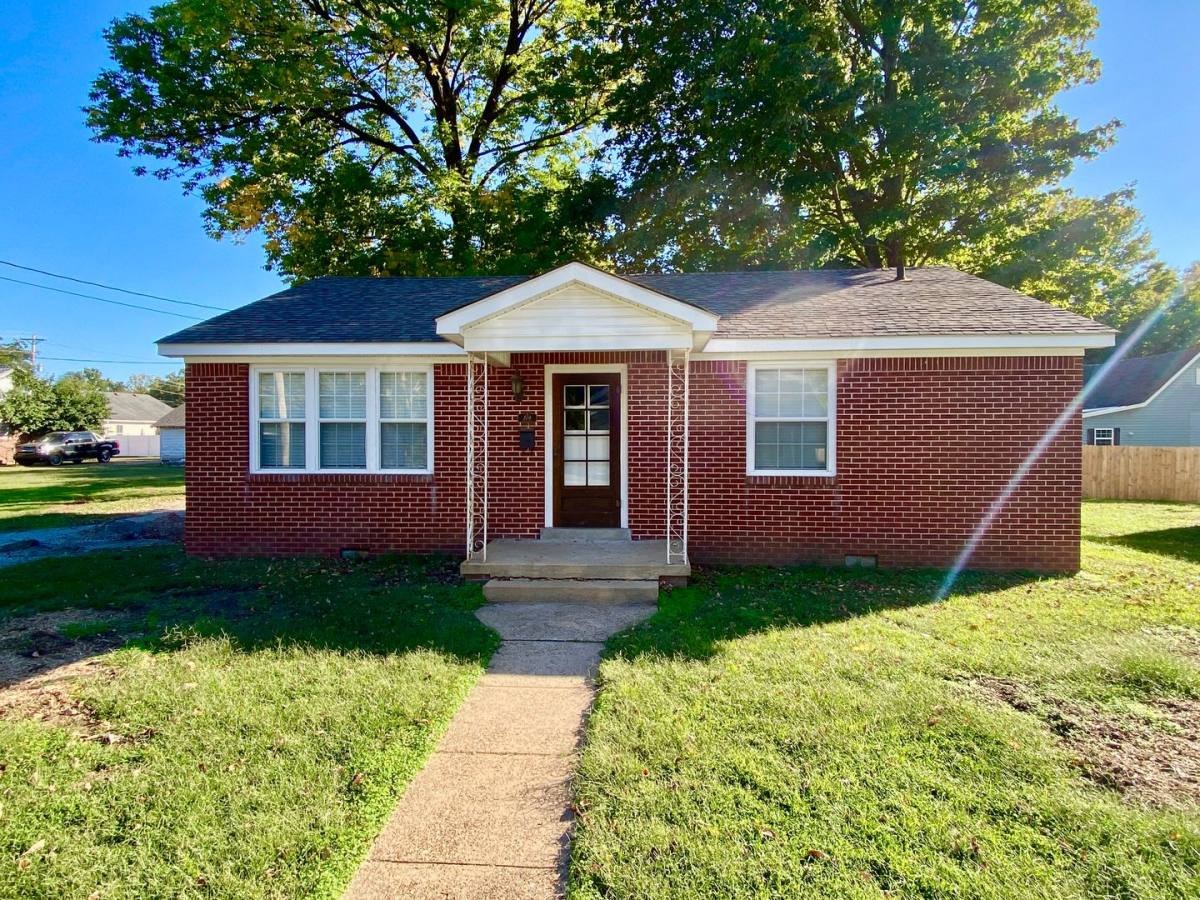 House for rent at 306 George St, Martin, TN 38237