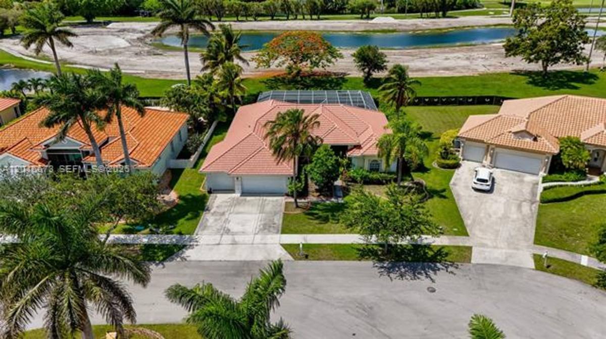 House for rent at 2575 Muirfield Terrace, Homestead, FL 33035