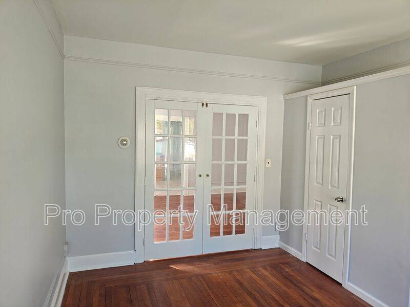 Apartment for rent at 98 - 100 Anthony St #1L, New Haven, CT 06515
