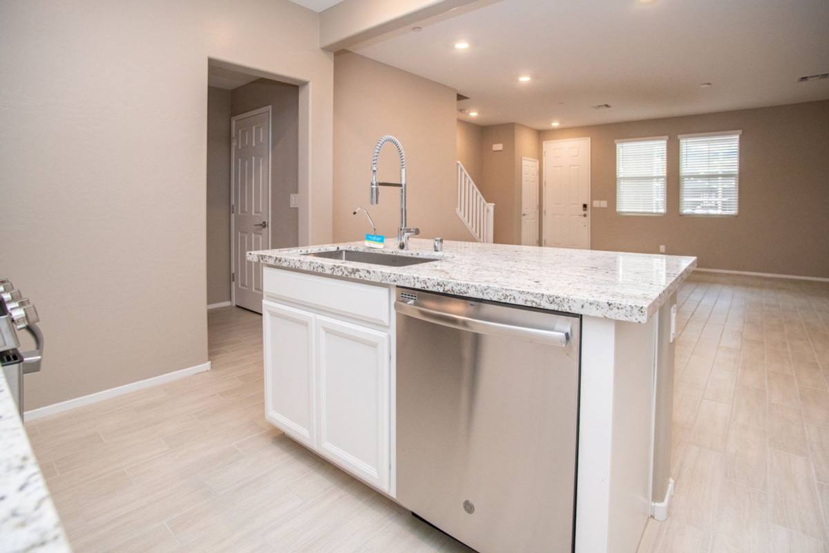 Townhouse for rent at 9 Alamere Falls Dr, Las Vegas, NV 89138