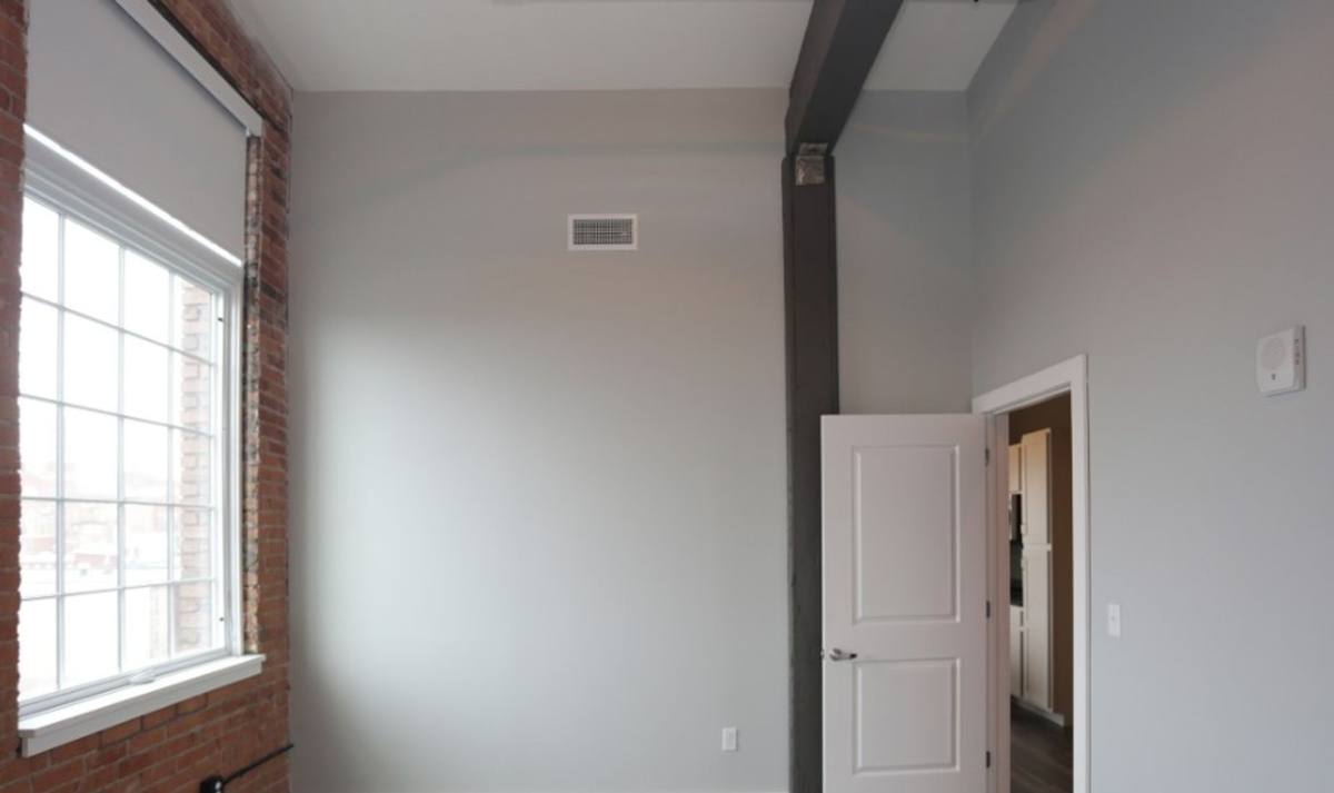 Apartment for rent at 102 W Division St, Syracuse, NY 13204