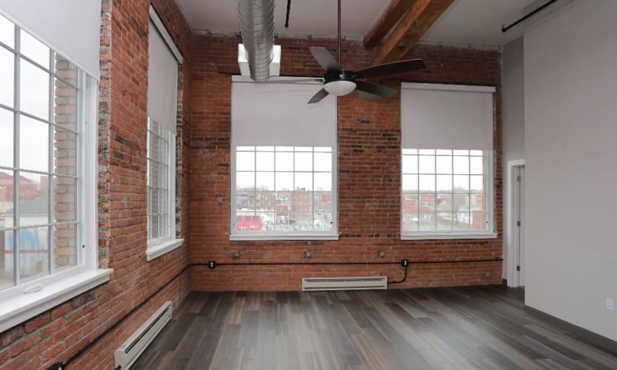 Apartment for rent at 102 W Division St, Syracuse, NY 13204