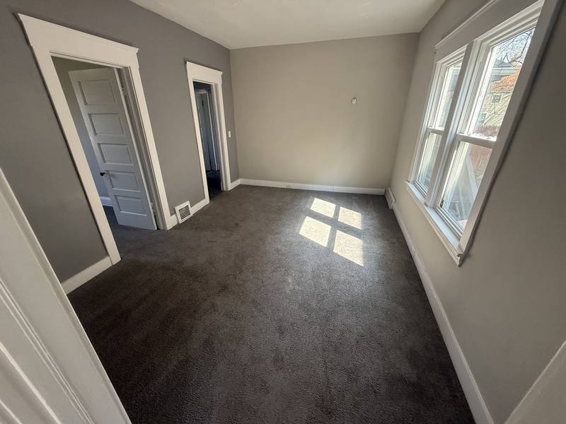 Apartment for rent at 10303 Sophia Ave #DOWNSTAIRS, Cleveland, OH 44104