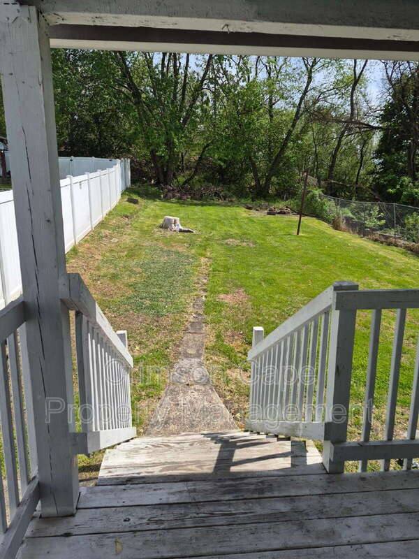 Apartment for rent at 58 E Broadway St, Plymouth, PA 18651