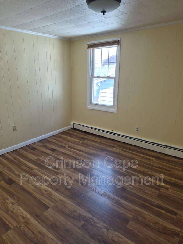 Apartment for rent at 58 E Broadway St, Plymouth, PA 18651