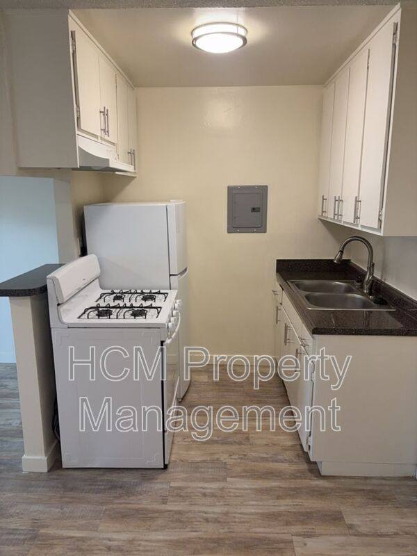 Apartment for rent at 2418 Federal Ave #3, Los Angeles, CA 90064