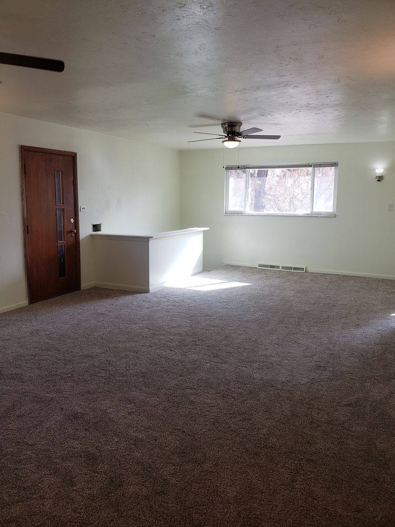 Townhouse for rent at 720 Illinois St, Golden, CO 80401
