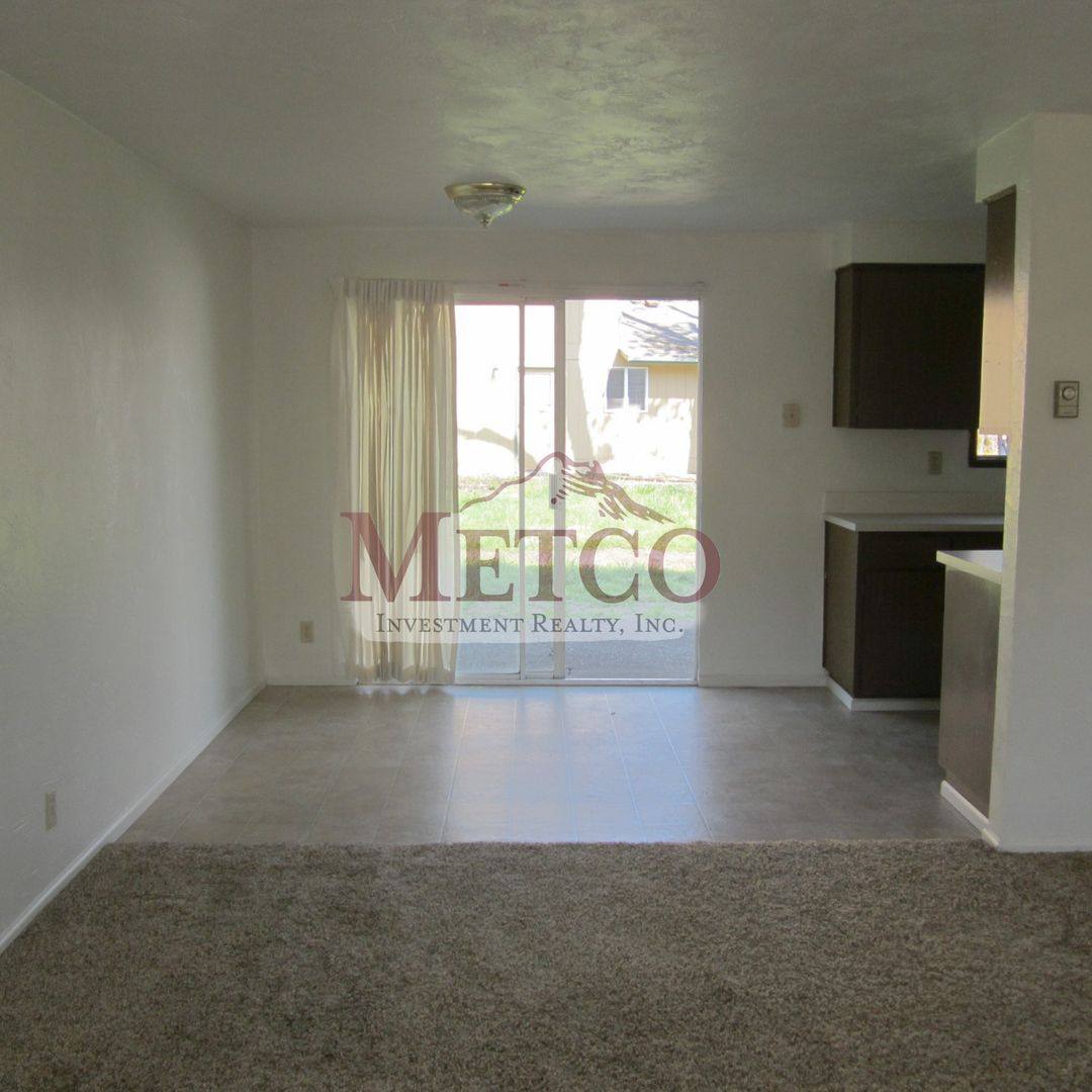 Apartment for rent at 4020 22 Southway Loop, Springfield, OR 97478