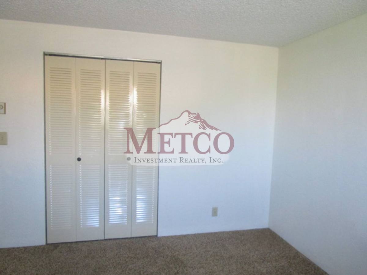 Apartment for rent at 4020 22 Southway Loop, Springfield, OR 97478