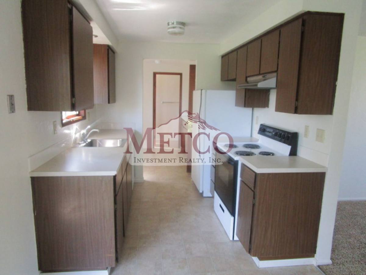 Apartment for rent at 4020 22 Southway Loop, Springfield, OR 97478