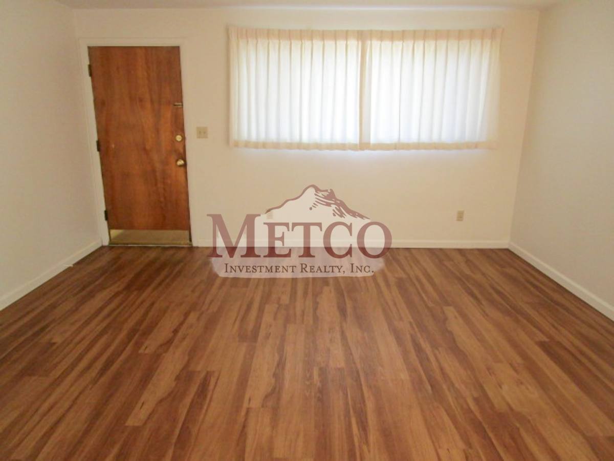 Apartment for rent at 3006 Willamette St, Eugene, OR 97405