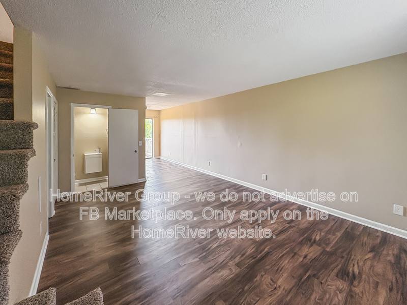 Apartment for rent at 210 Buena Vista Dr #4, Chattanooga, TN 37404