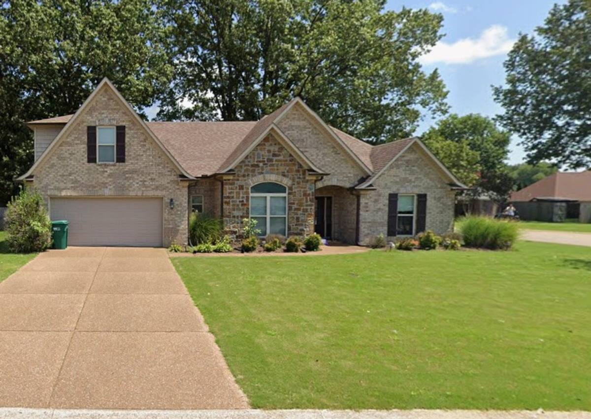 House for rent at 6 Mallory Dr, Jackson, TN 38305