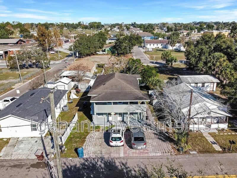 Apartment for rent at 1002 Ave E #1, Haines City, FL 33844