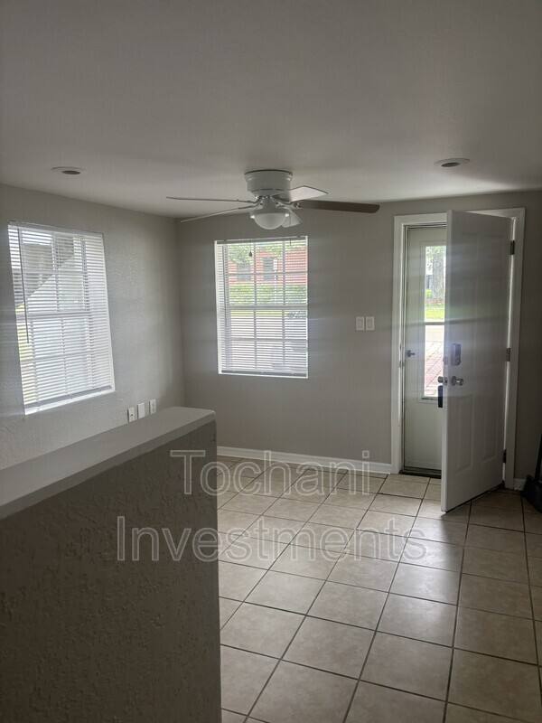 Apartment for rent at 1002 Ave E #1, Haines City, FL 33844