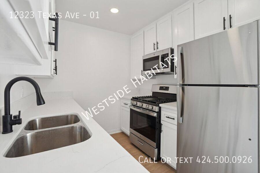 Apartment for rent at 12323 Texas Ave #1, Los Angeles, CA 90025