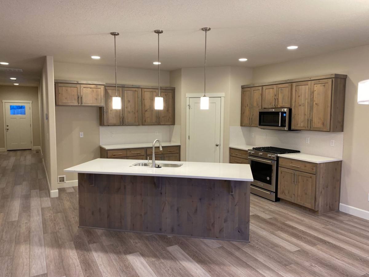 Apartment for rent at 4756 & 4758 SW Zenith Ave, Redmond, OR 97756