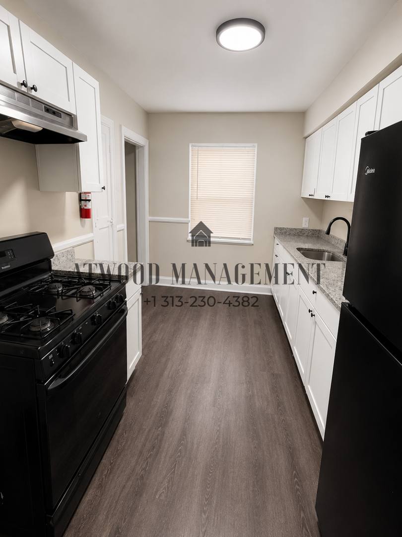 House for rent at 10015 Robson St, Detroit, MI 48227