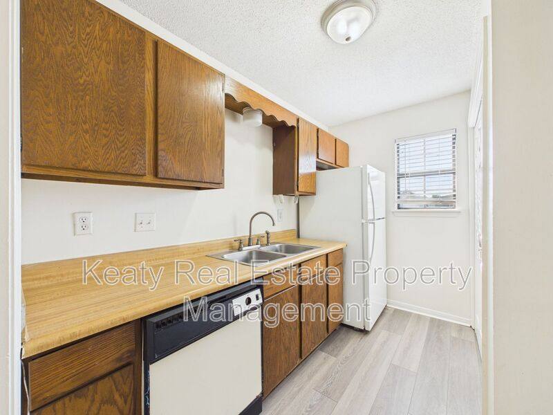 Apartment for rent at 110 C Country Lane, Lafayette, LA 70508