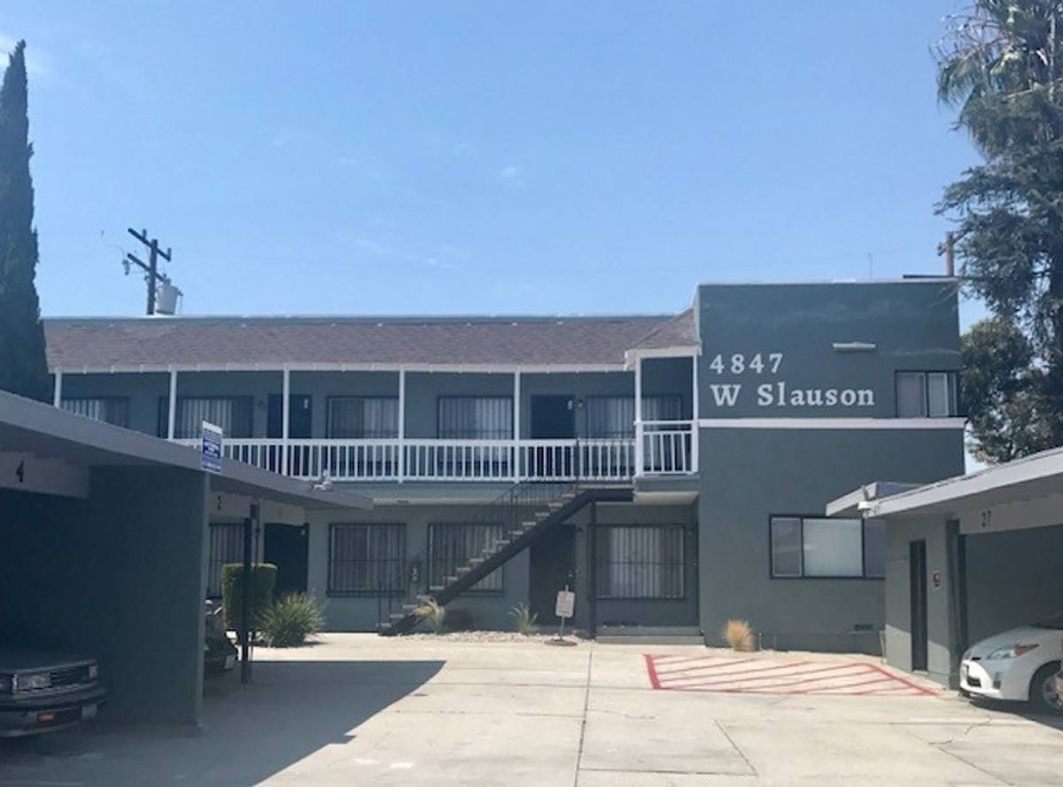 Apartment for rent at 4847 W Slauson Ave, Los Angeles, CA 90056