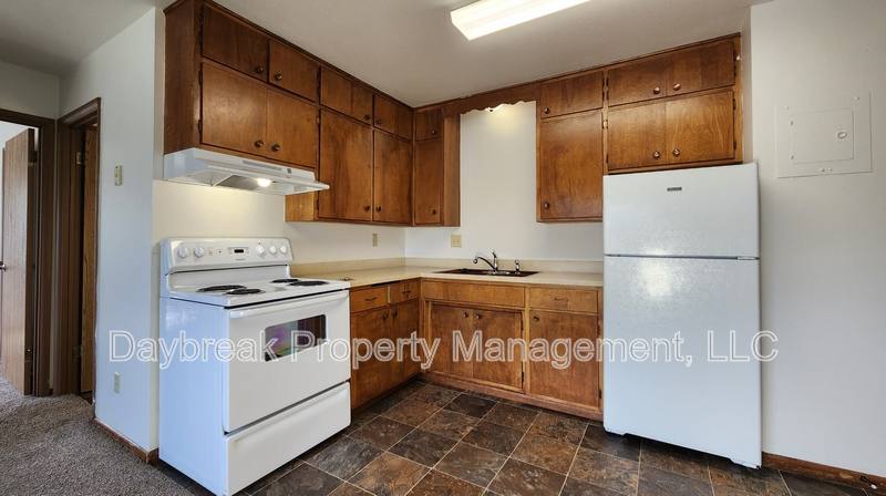 Apartment for rent at 915 7th Ave N #17, Moorhead, MN 56560