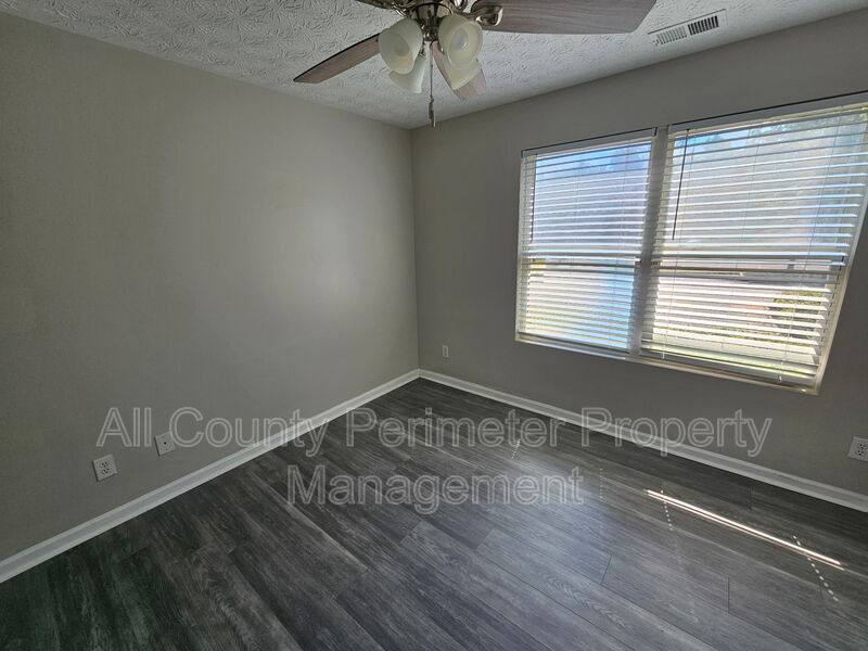 Apartment for rent at 2102 Fairington Ridge Circle, Lithonia, GA 30038