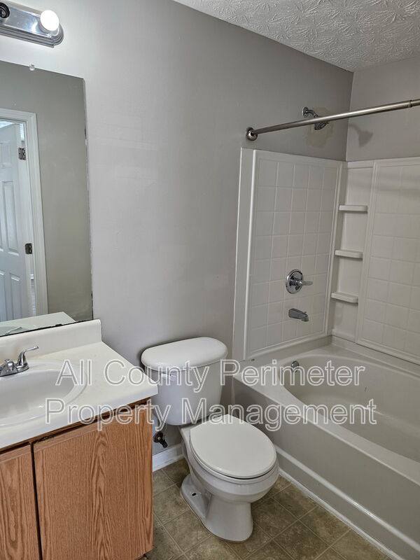 Apartment for rent at 2102 Fairington Ridge Circle, Lithonia, GA 30038