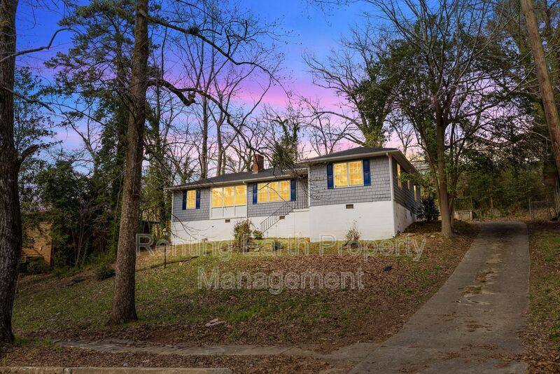 House for rent at 805 Vanderbilt St, Birmingham, AL 35206