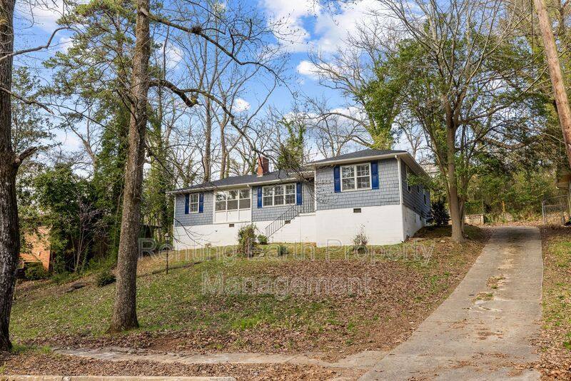 House for rent at 805 Vanderbilt St, Birmingham, AL 35206