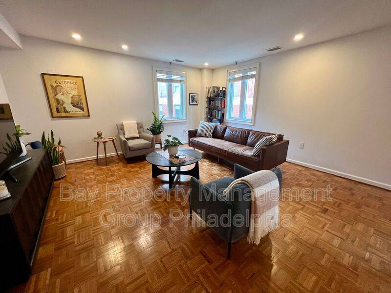 Apartment for rent at 136 N Bread St #422, Philadelphia, PA 19106