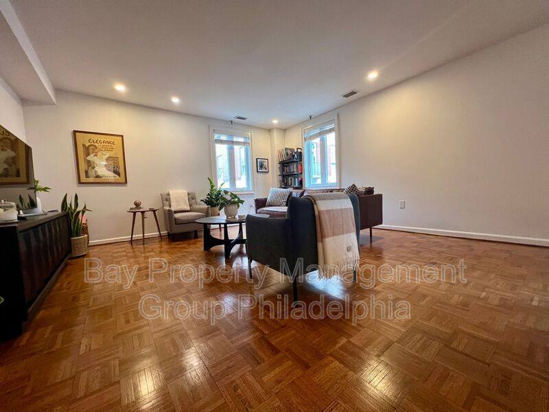 Apartment for rent at 136 N Bread St #422, Philadelphia, PA 19106