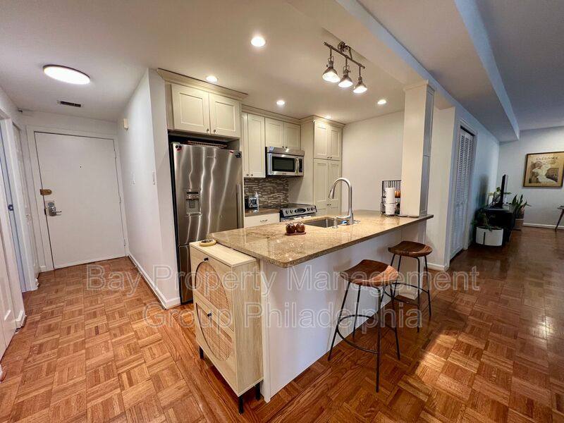 Apartment for rent at 136 N Bread St #422, Philadelphia, PA 19106