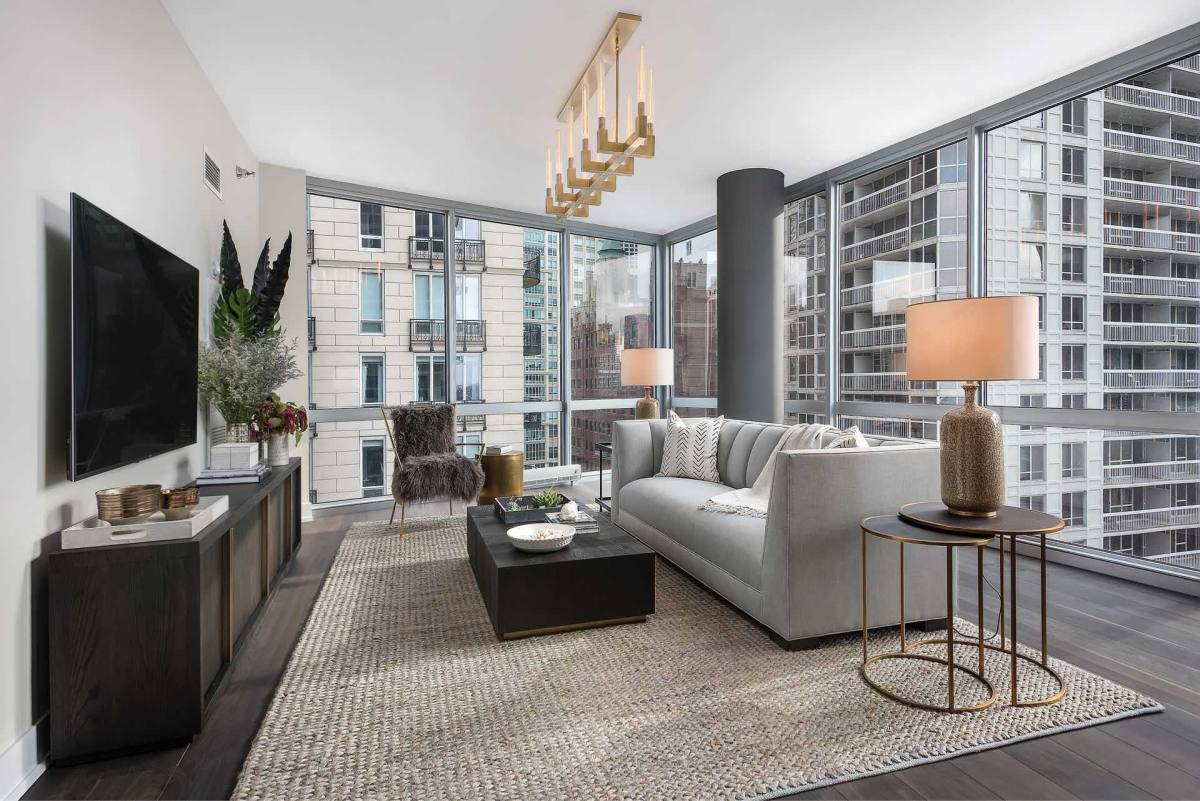 Apartment for rent at 2 W Delaware Place #1507, Chicago, IL 60610