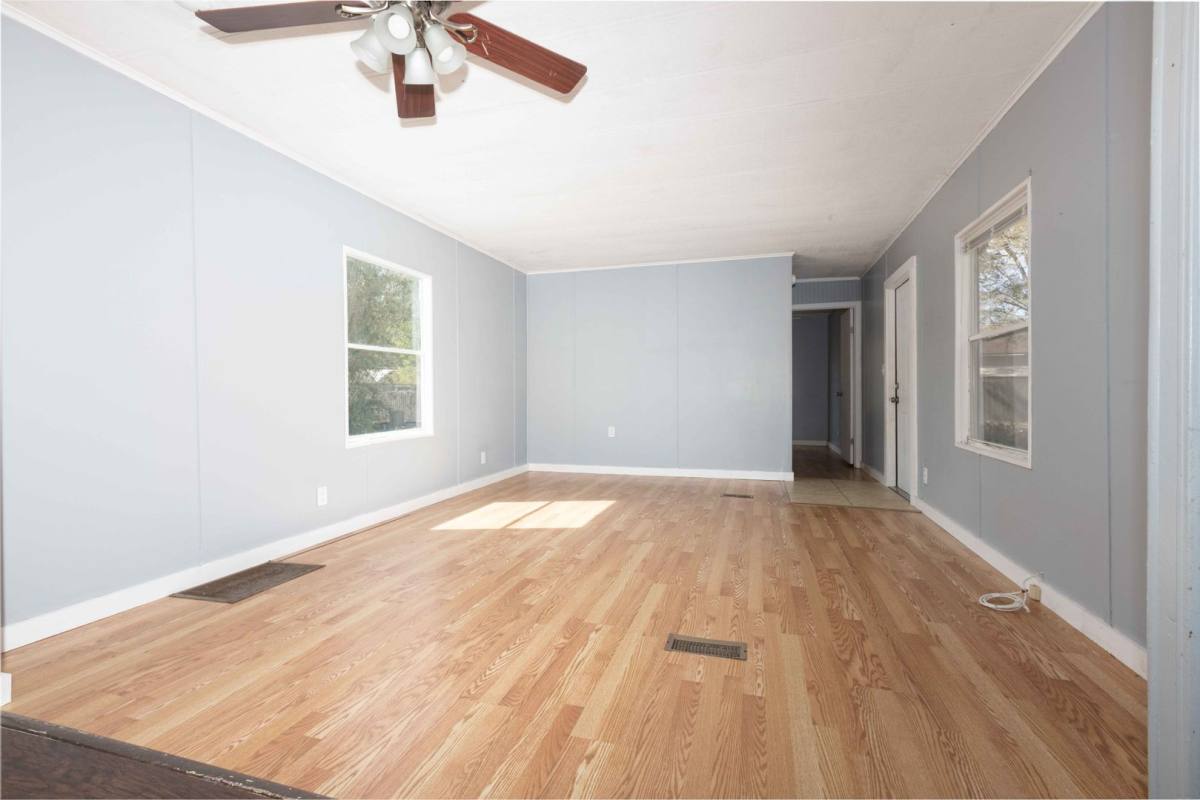 House for rent at 1824 Marion County Rd, Weirsdale, FL 32195