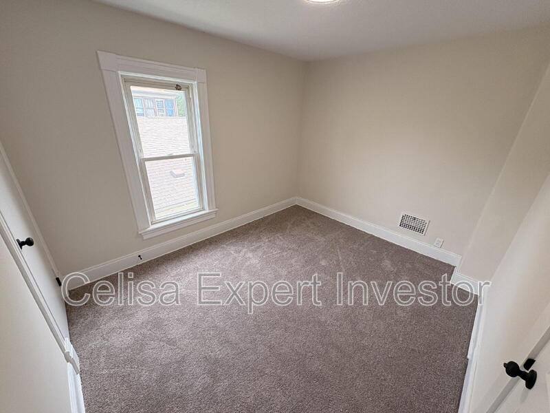 Apartment for rent at 807 Edgewater Ave, Fort Wayne, IN 46805
