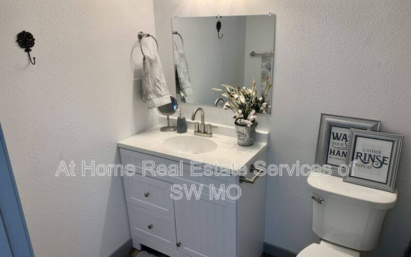 Apartment for rent at 1438 E Elm #12, Springfield, MO 65802