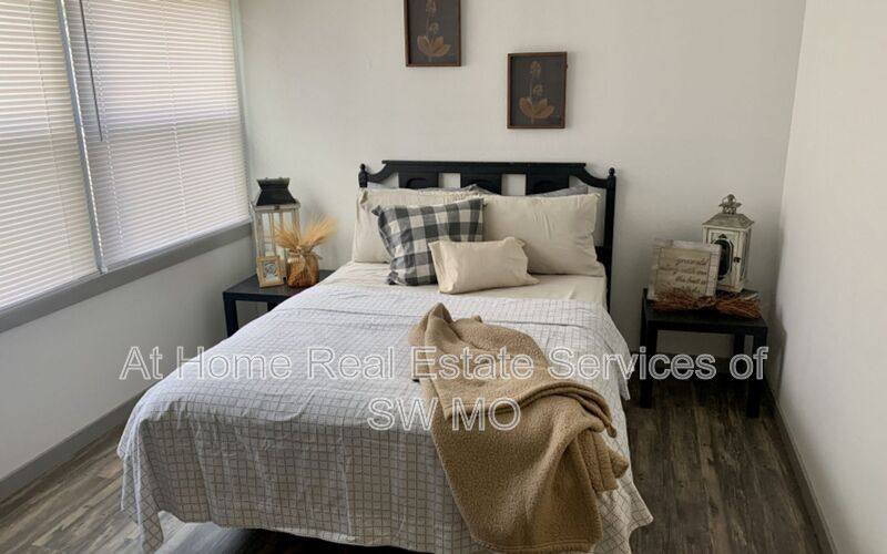 Apartment for rent at 1438 E Elm #12, Springfield, MO 65802