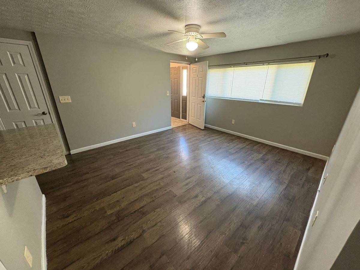 Apartment for rent at 299-321 Martha Ave, Columbus, OH 43223