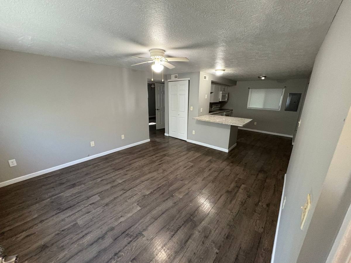 Apartment for rent at 299-321 Martha Ave, Columbus, OH 43223