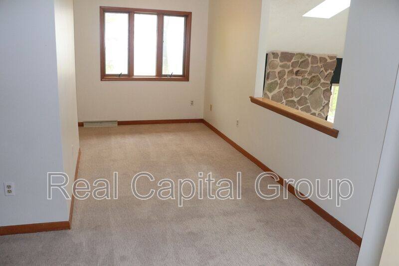 House for rent at 98 Beaver Dam Rd, Voorheesville, NY 12186