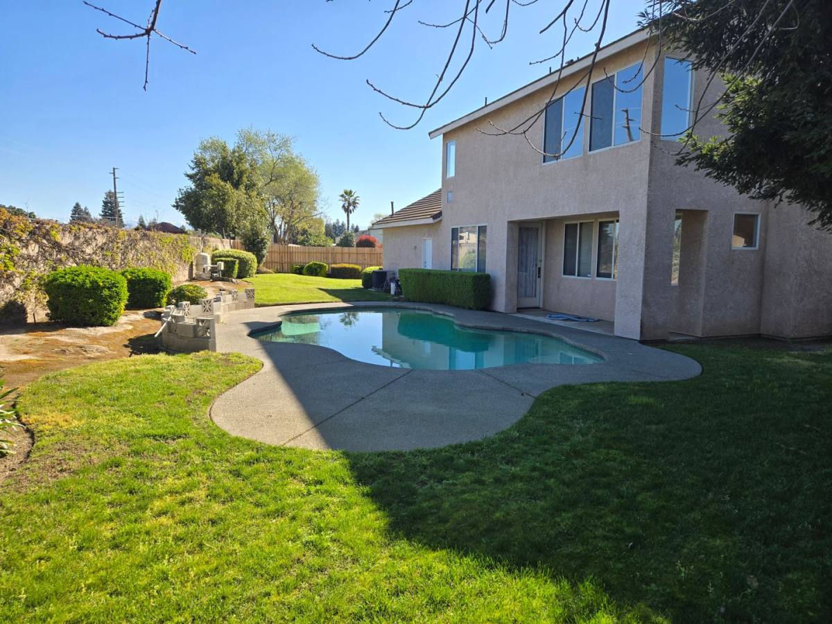 House for rent at 3621 S Bollinger Court, Visalia, CA 93277