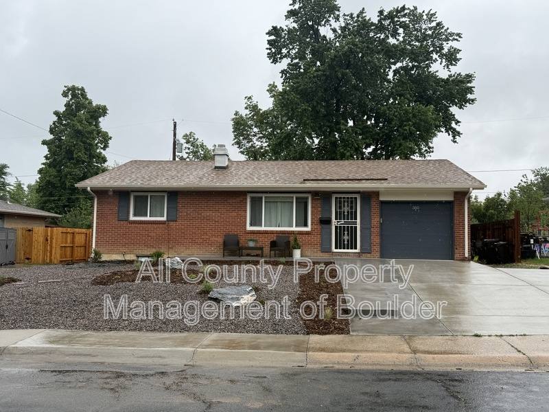 House for rent at 380 S 42nd St, Boulder, CO 80305