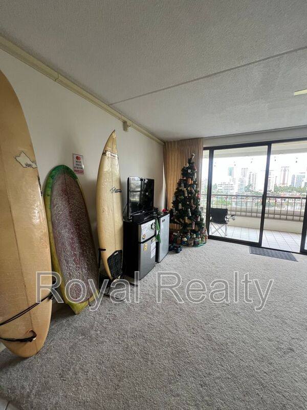 Apartment for rent at 2333 Kapiolani Blvd #810, Honolulu, HI 96826