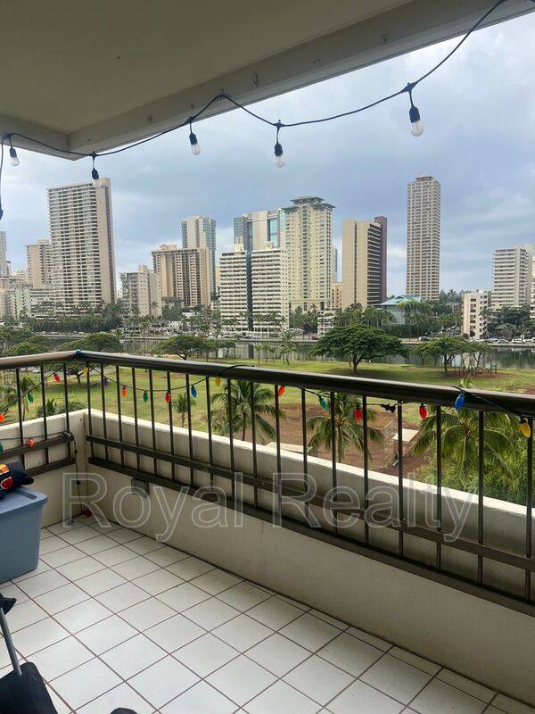 Apartment for rent at 2333 Kapiolani Blvd #810, Honolulu, HI 96826